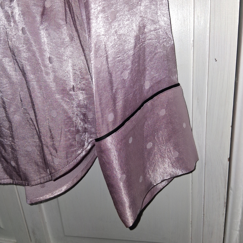 Victoria's Secret Light Pink Satin Pajama Top - Picture 2 of 10